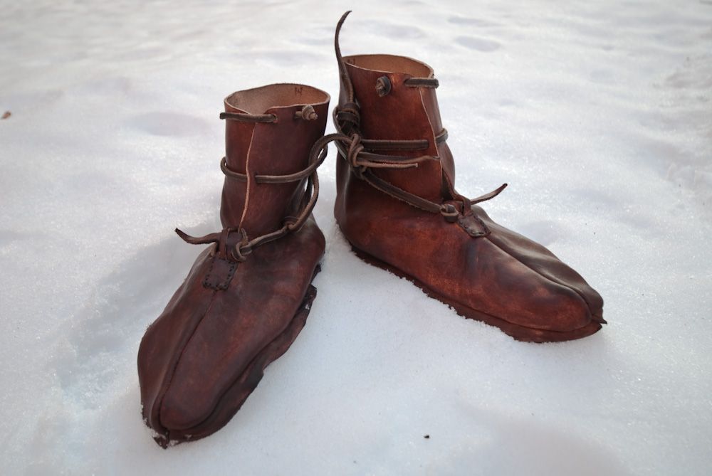 Обувь викингов фото 1